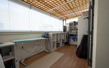 Property slide 50