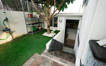 Property slide 9