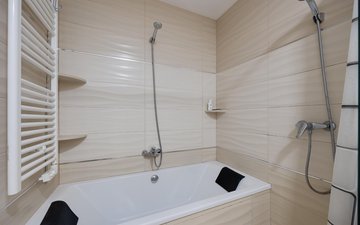 Property slide 24