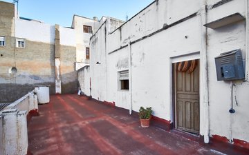 Property slide 21