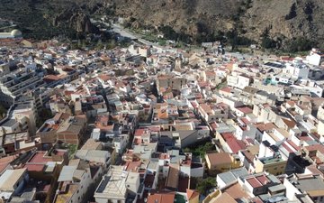Property slide 35