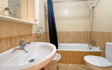 Property slide 16