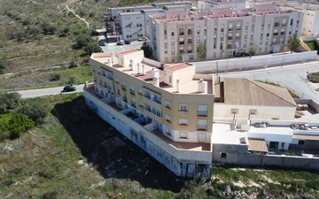 Property slide 17