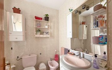 Property slide 16