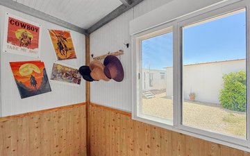 Property slide 21