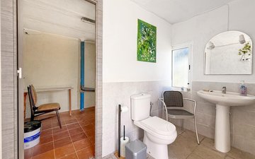 Property slide 36