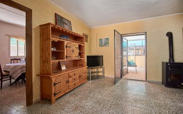 Property slide 43