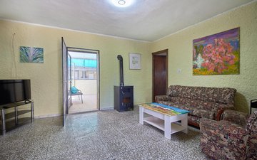 Property slide 44