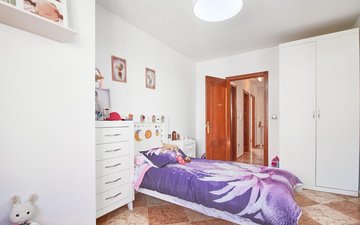Property slide 25