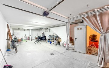 Property slide 31