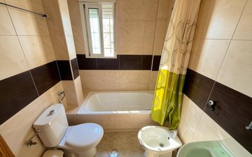 Property slide 17