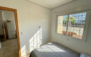 Property slide 22