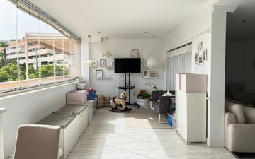 Property slide 11