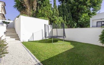 Property slide 24