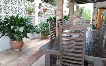 Property slide 14