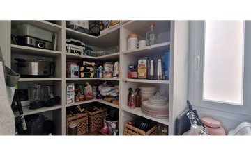 Property slide 21