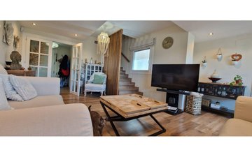 Property slide 46