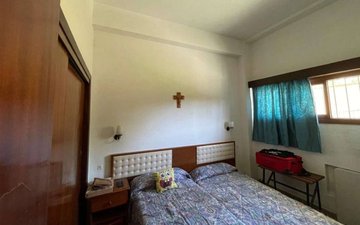 Property slide 4