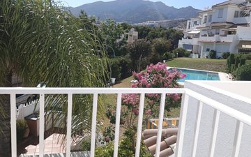 Property slide 19