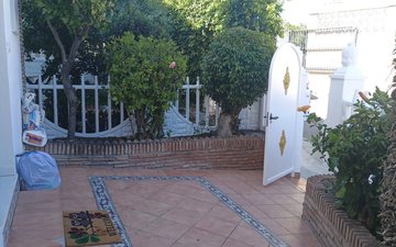 Property slide 30