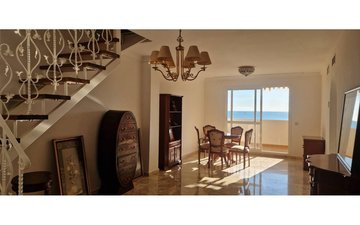 Property slide 32
