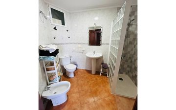 Property slide 27