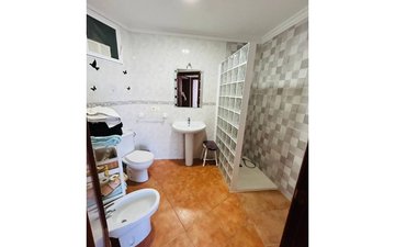 Property slide 35
