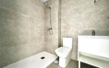 Property slide 20