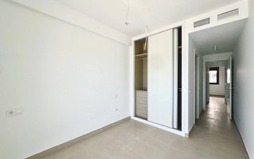Property slide 22