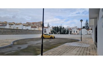 Property slide 41