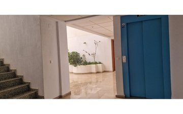 Property slide 44