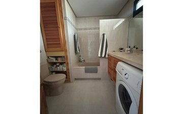 Property slide 16