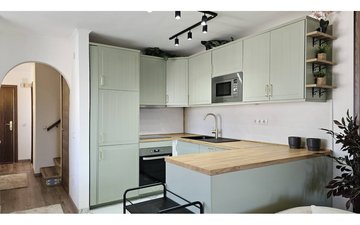 Property slide 12