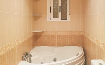 Property slide 15