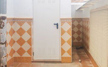 Property slide 22