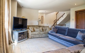 Property slide 19