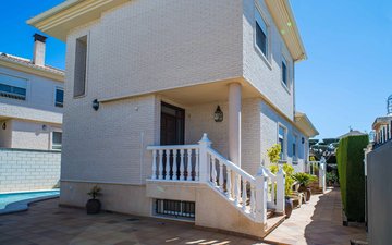 Property slide 3