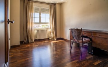 Property slide 48