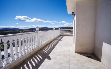 Property slide 45