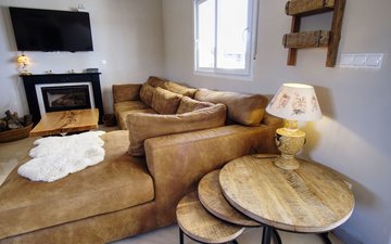 Property slide 14