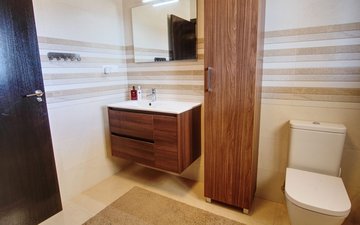 Property slide 34