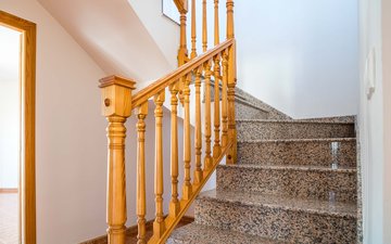 Property slide 32