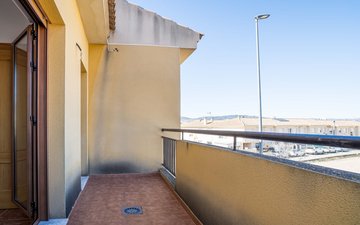 Property slide 39