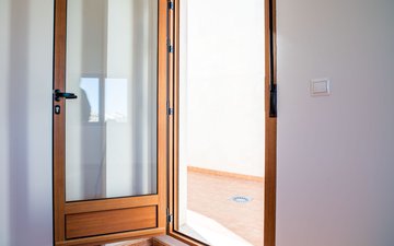 Property slide 50