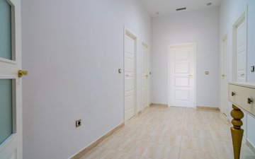 Property slide 20