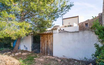 Property slide 25