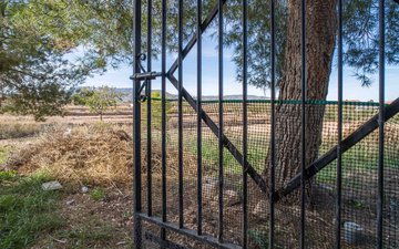 Property slide 23
