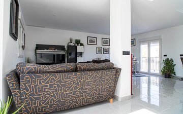 Property slide 28