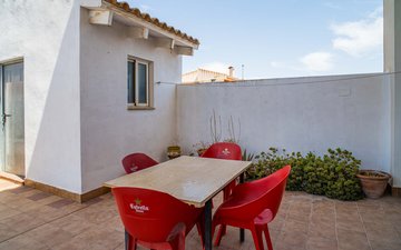 Property slide 14