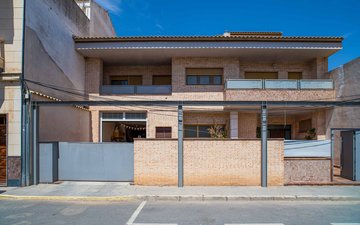 Property slide 4